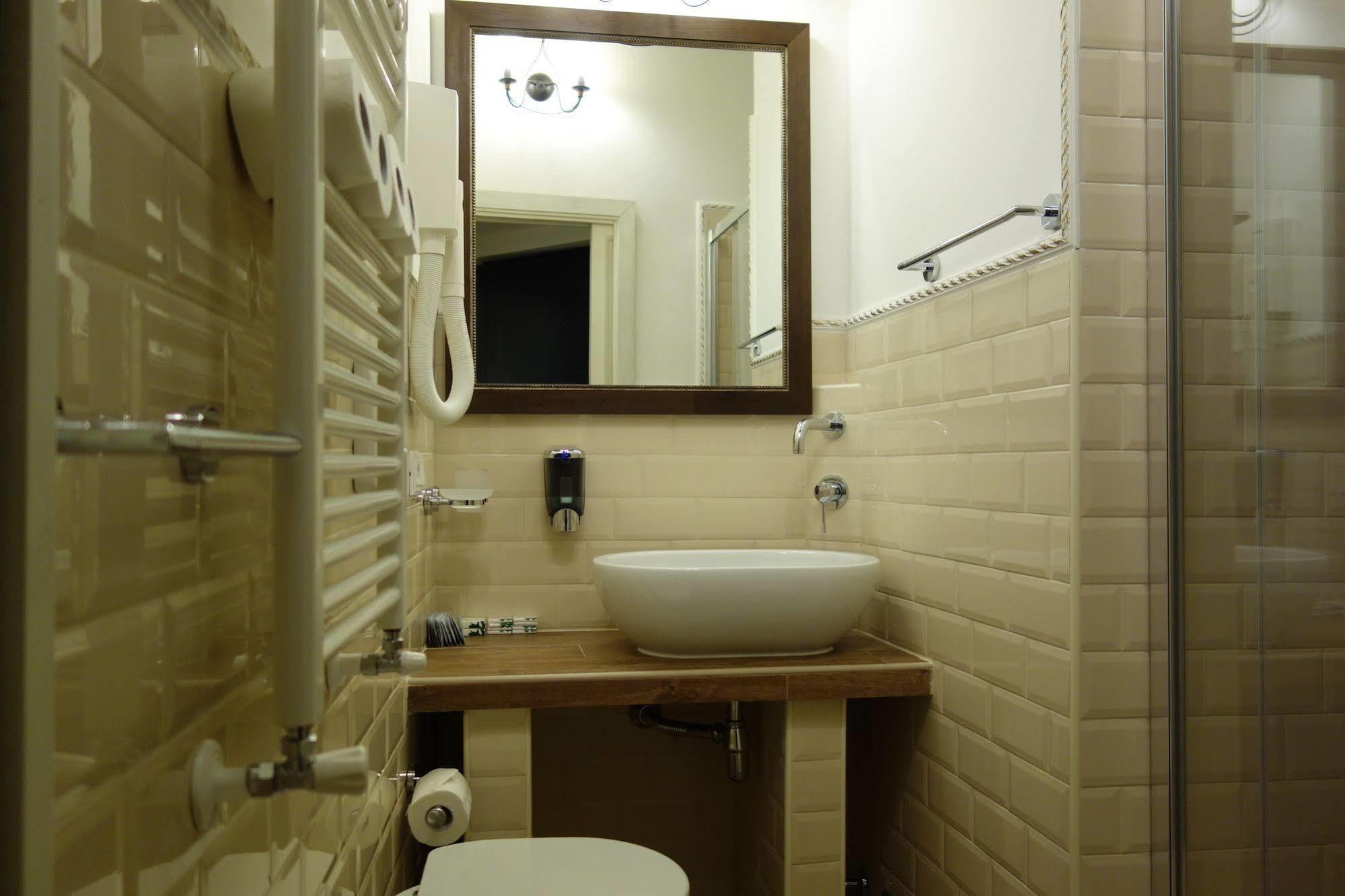 Unounotto Bed & Breakfast โรม ภายนอก รูปภาพ